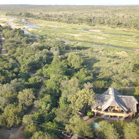 מרלות' פארק Kruger Riverside Lodge - No Load-Shedding מראה חיצוני תמונה